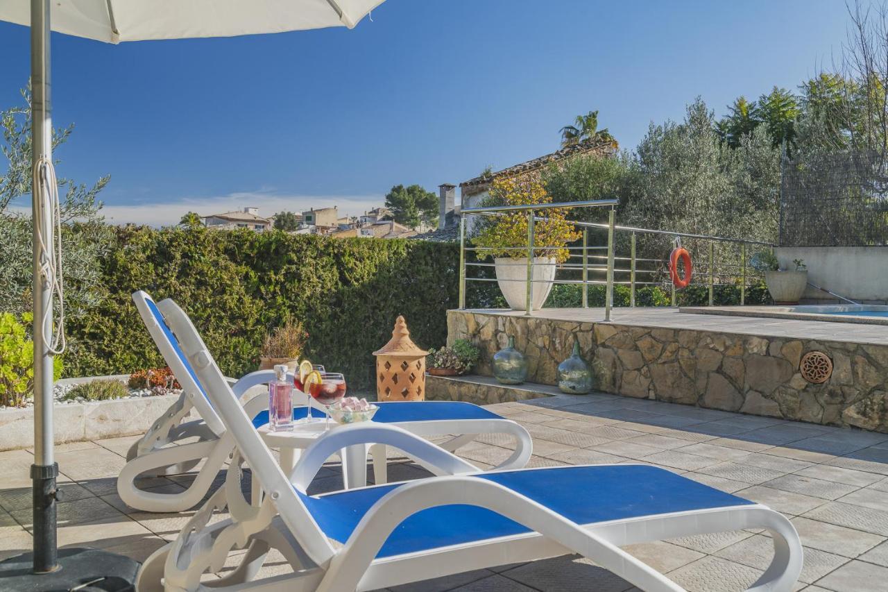 Villa Es Puig Búger Buitenkant foto