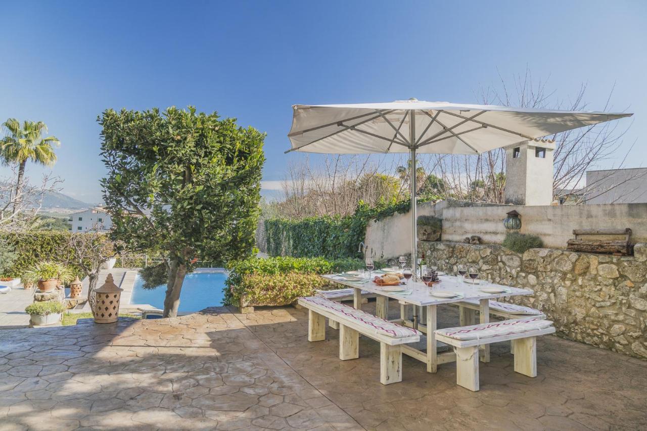 Villa Es Puig Búger Buitenkant foto